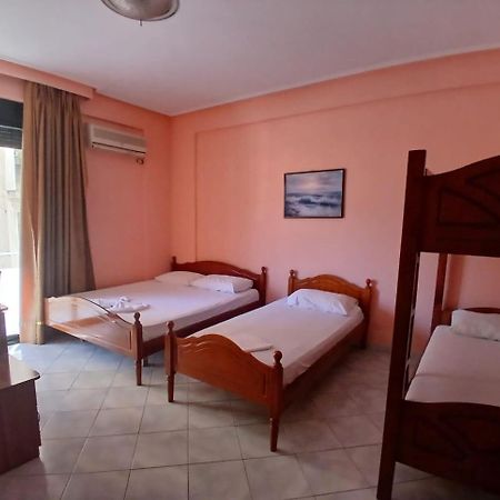 Hotel Rossi Vlorë Exterior foto