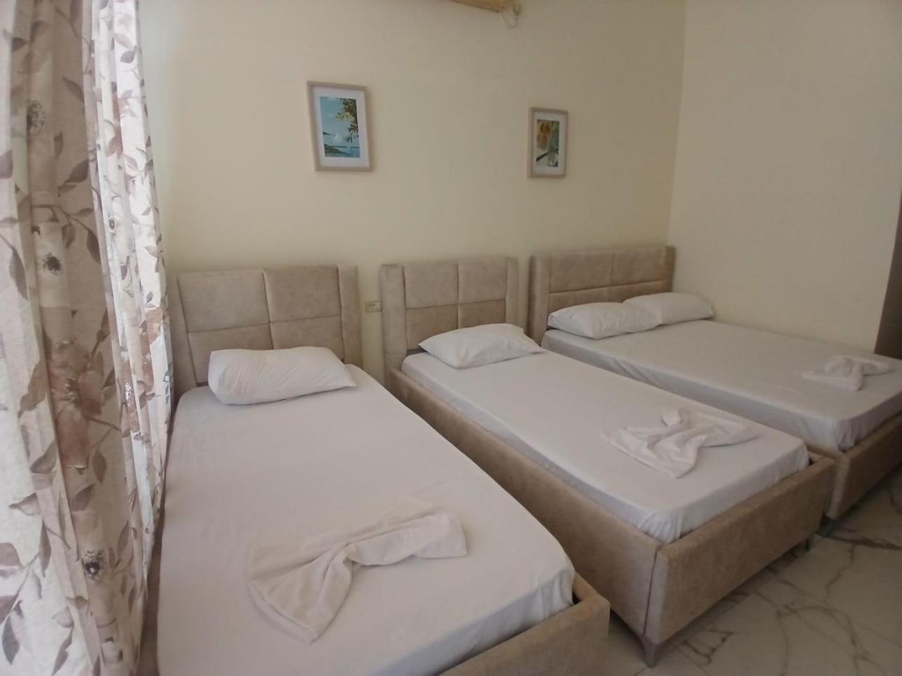 Hotel Rossi Vlorë Exterior foto